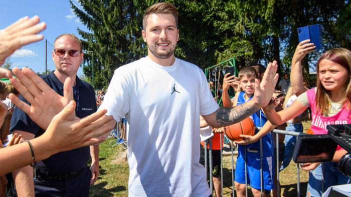 luka-doncic-2k-foundations-refurbish-local-courts-in-ljubljana-slovenia_1sqlw08m7zhyb1tdysexqobh78